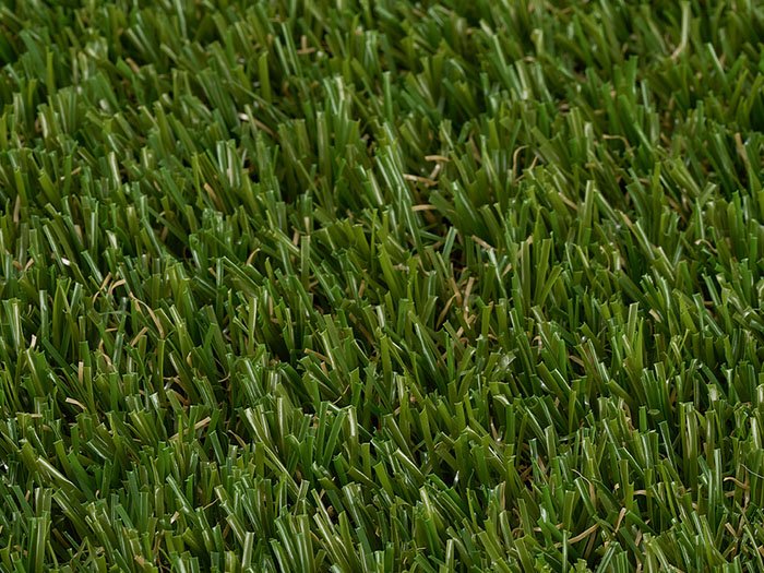 Durable synthetic grass for small balconies