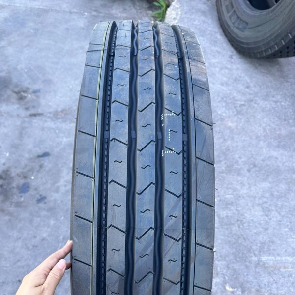 11R22.5 ATR202 18PR 149146L (1)