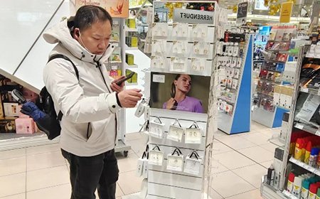 Customer visits and communication in the Germany