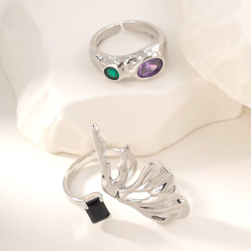 Cool style three-dimensional butterfly ring