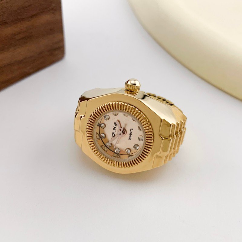 Mini pointer-style elastic strap round dial quartz ring watch
