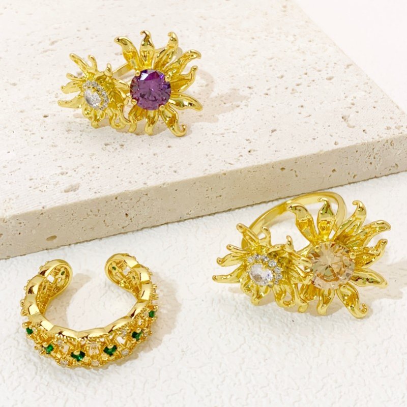 18K golden petal-set zircon ring