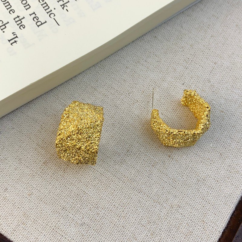 Grand and gold-plated 925 silver needle earrings