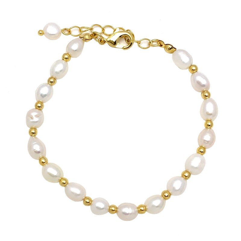 Four-leaf clover pearl necklace and bracelet