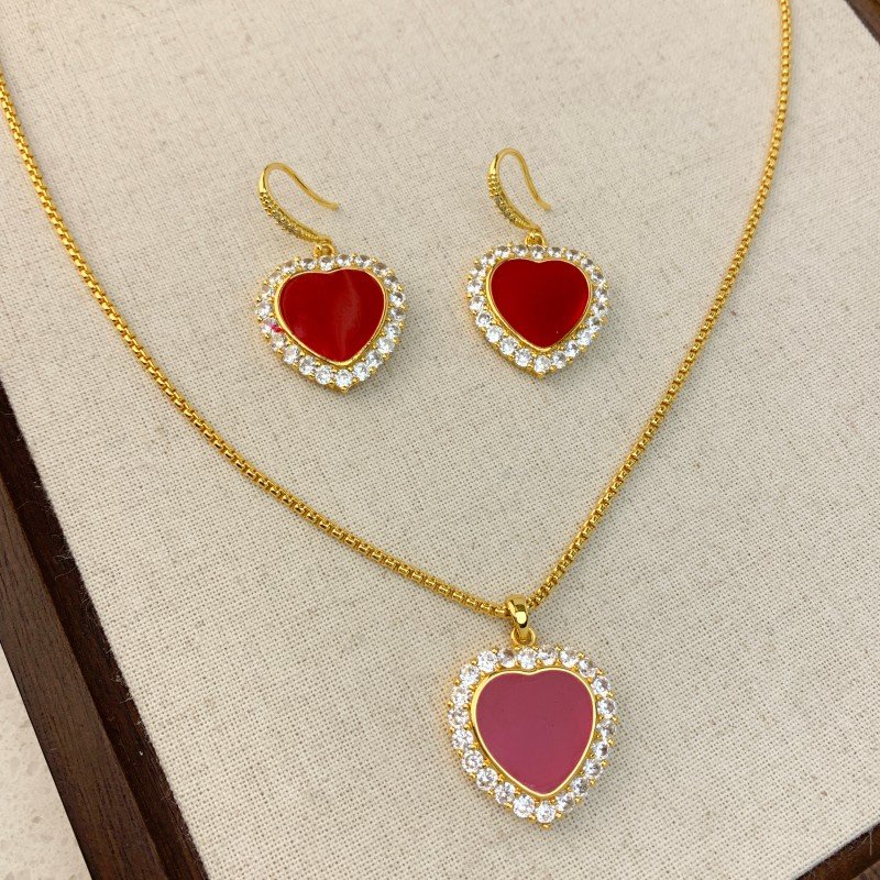 Love charm pendant necklace&earring with diamonds