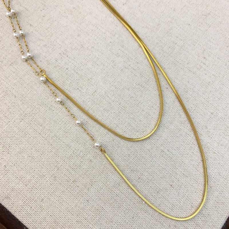 Pearl embellished necklace & sweater chain