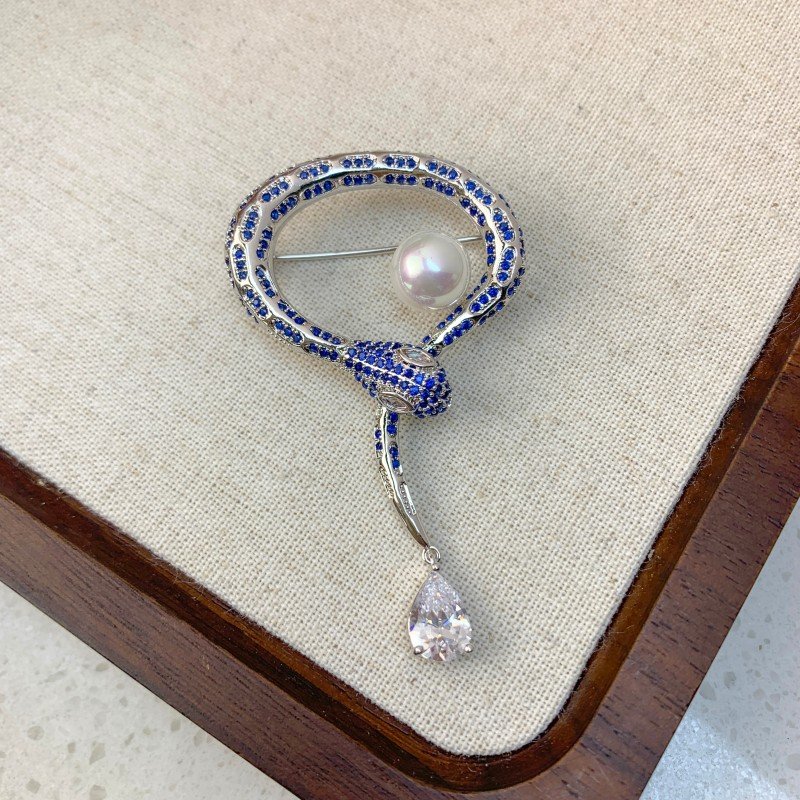 Retro Snake Zirconia Pearl Brooch