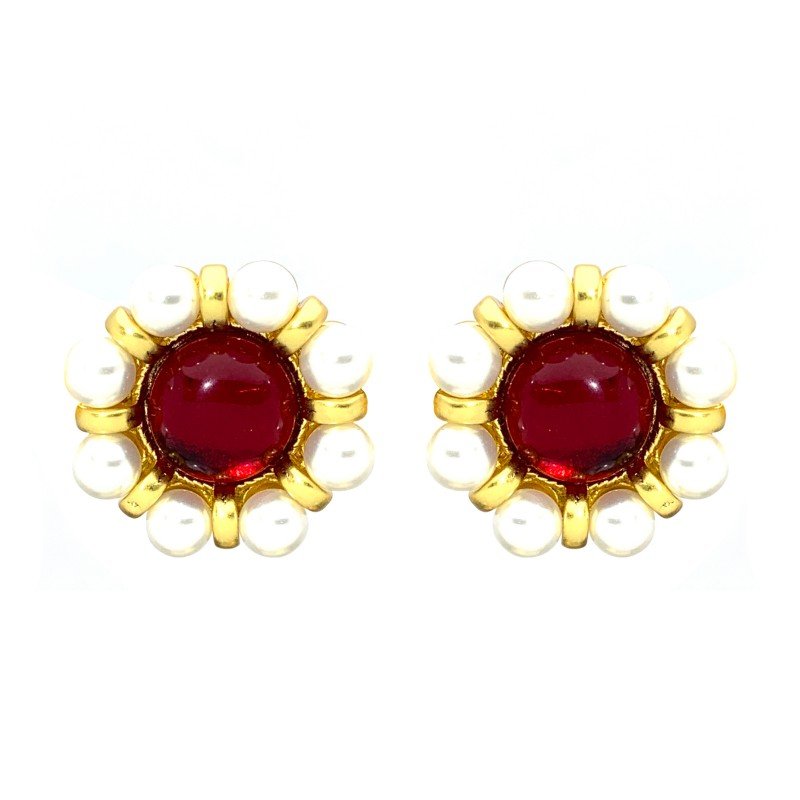 Court style simple stud earrings