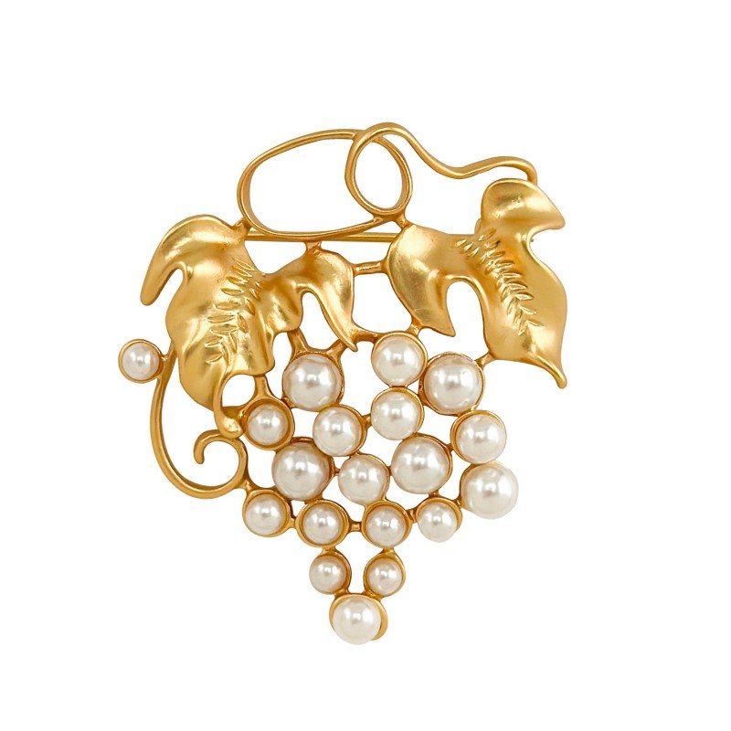 Pearl-studded grape leaf sweater brooch