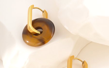 The material characteristics of stainless steel jewelry