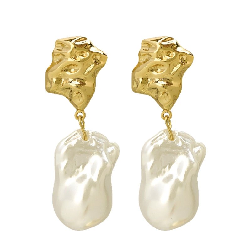 Luxury-retro versatile freshwater pearl earrings (复制)