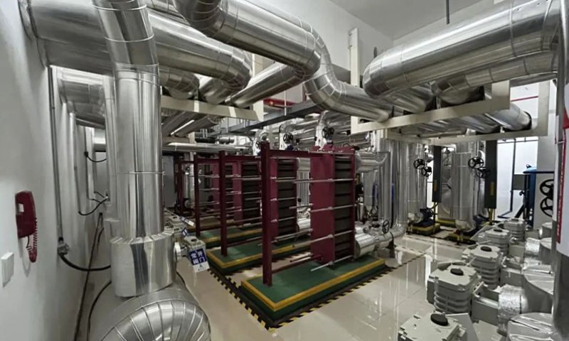 Residential chiller unit