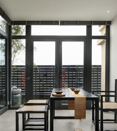 Aluminum Door