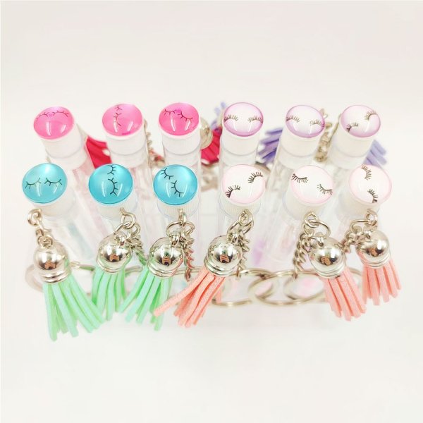 Lash wand keychain 02