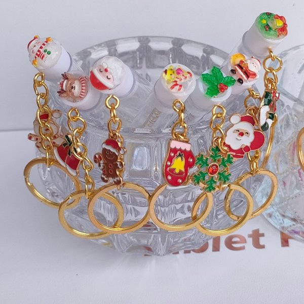 Lash wand keychain 01