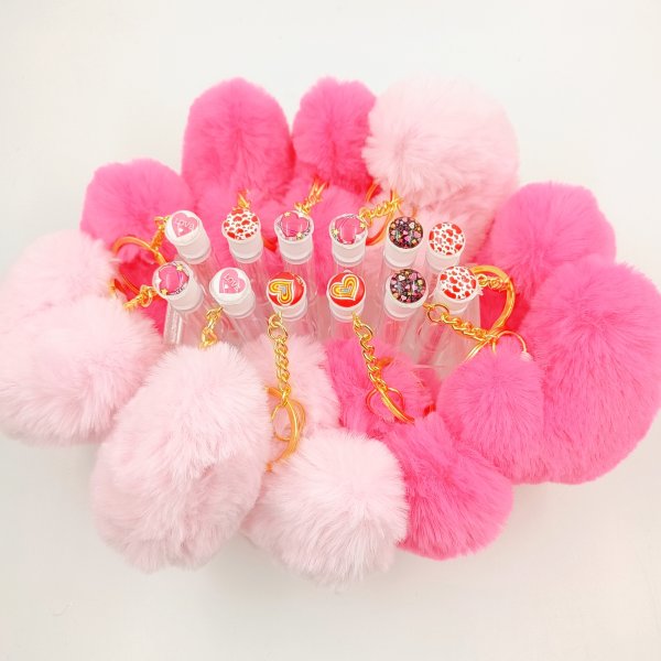 Lash wand keychain 09