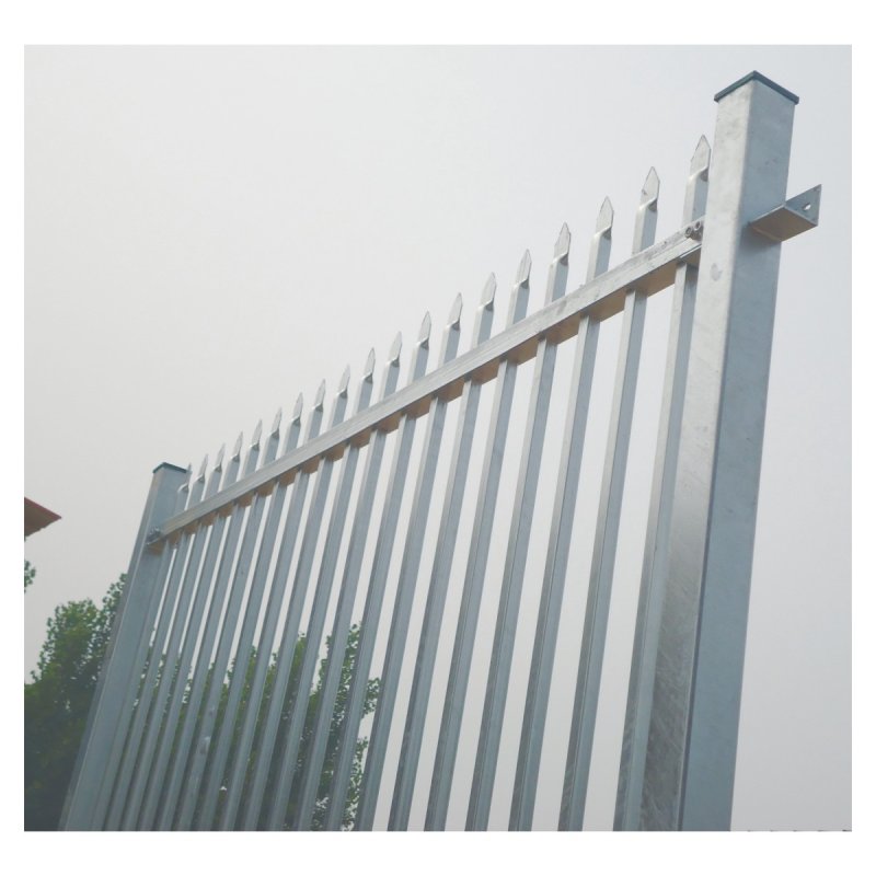 STEEL PICKET FENCE 2