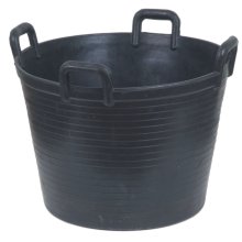 5607