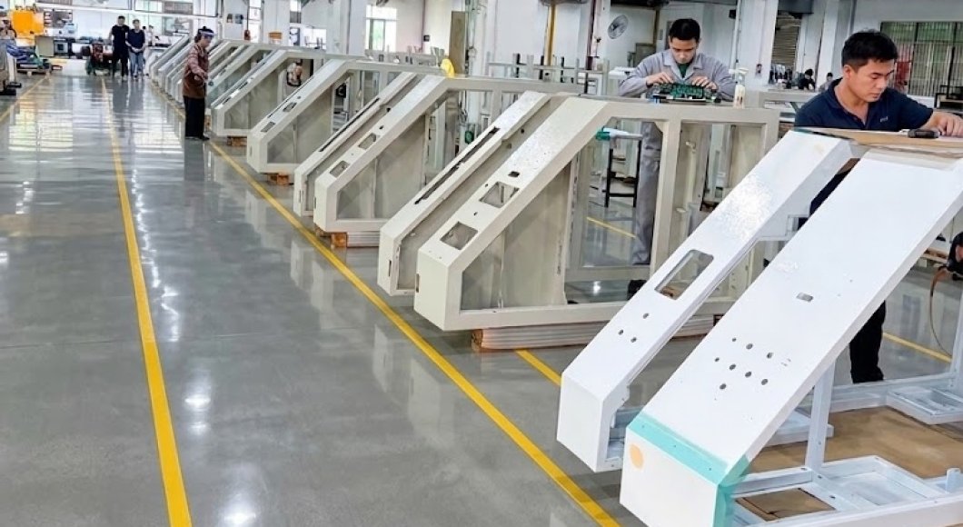 Global Trade Booms: Why More Companies Are Turning to Chinese Sheet Metal and CNC Manufacturers