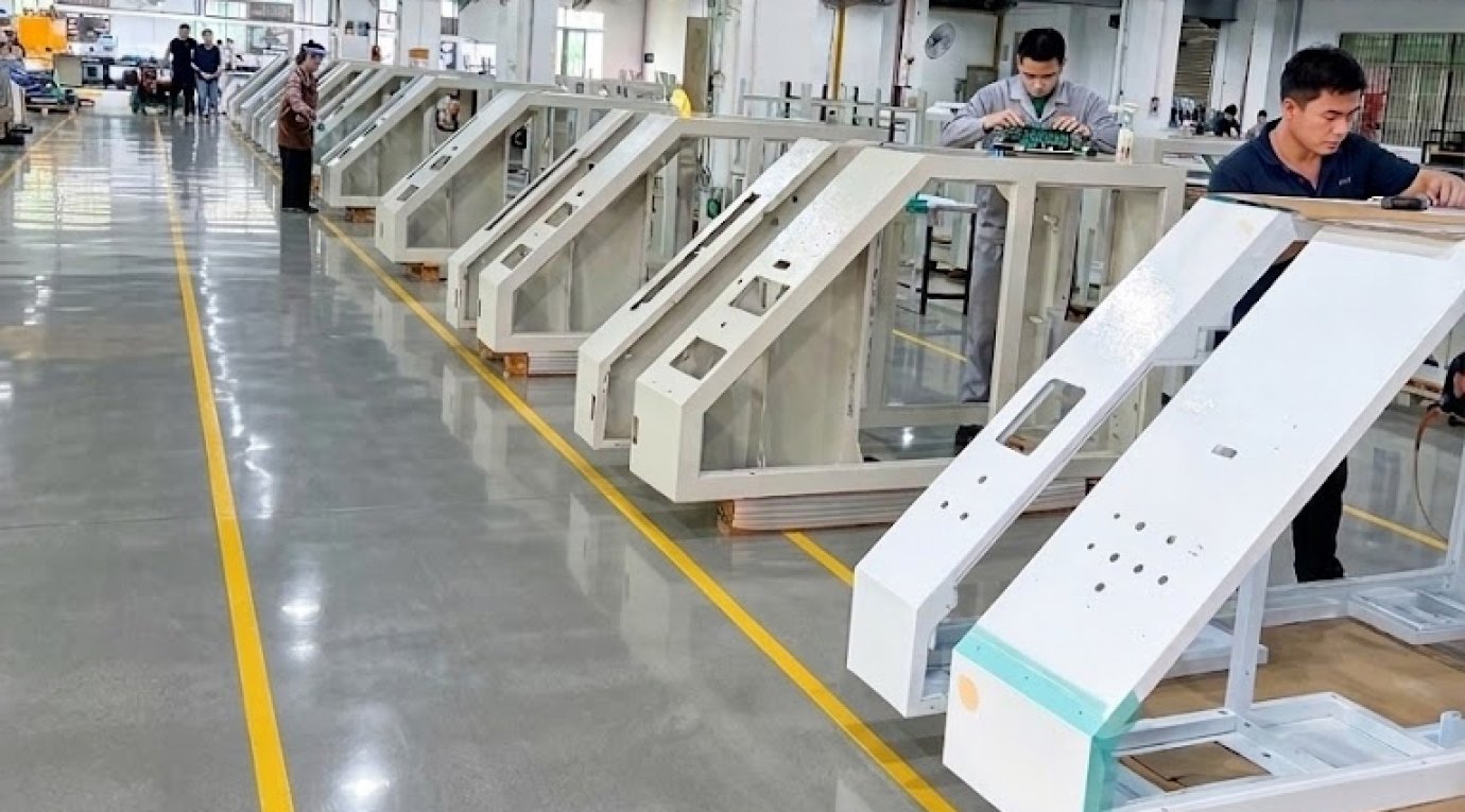 Global Trade Booms: Why More Companies Are Turning to Chinese Sheet Metal and CNC Manufacturers