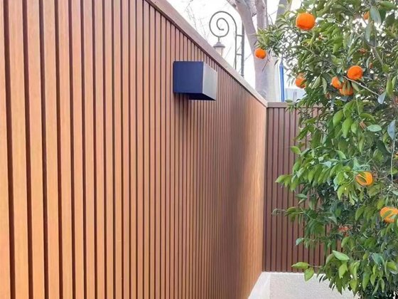 Pe Outdoor Battem Wall Cladding
