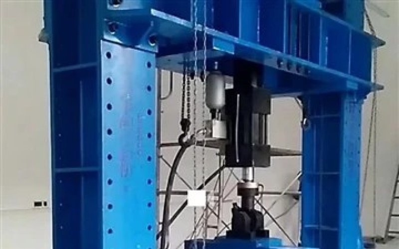 Maintenance Of Tension And Torsion Fatigue Testing Machine