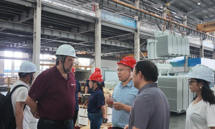 Una delegación de clientes brasileños visita Hubang Power para fortalecer la alianza en Sudamérica.