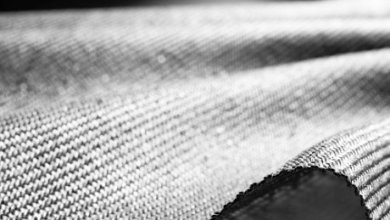 Does water pass through woven geotextile?