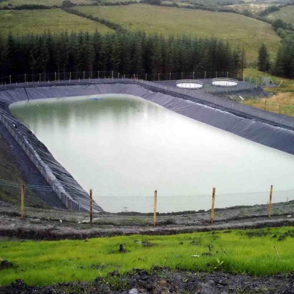Fish ponds and aquaculture ponds