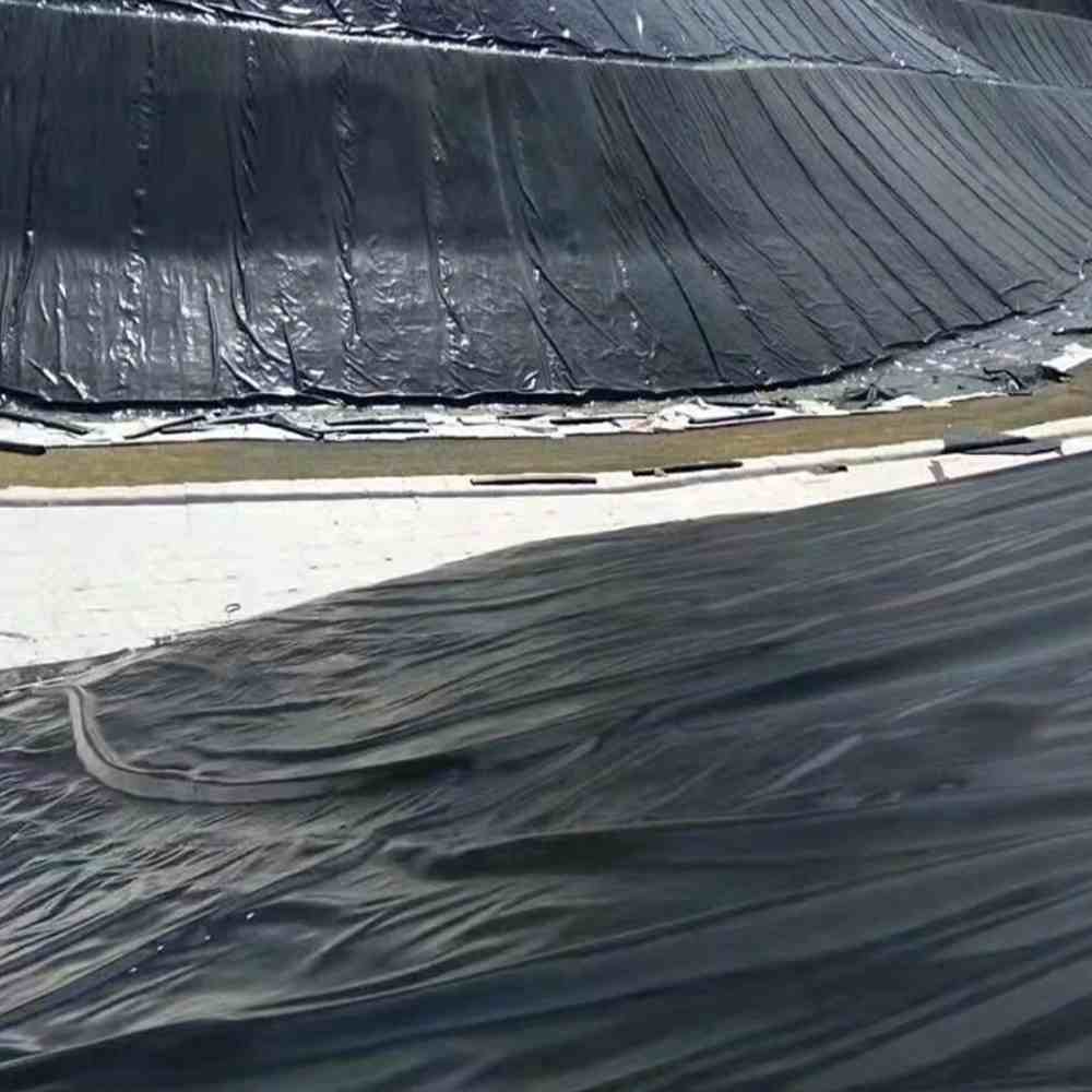 Waterproofing of building basements and green roofs