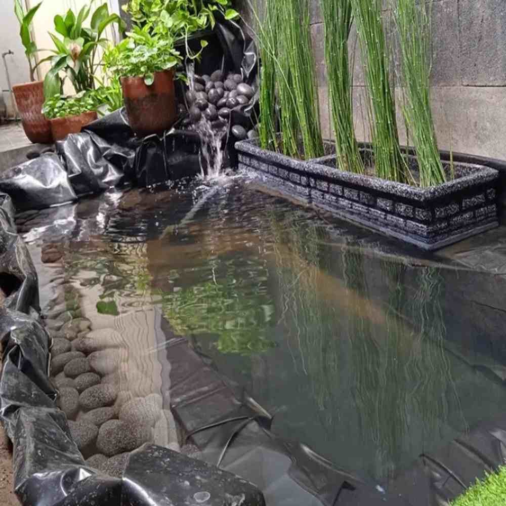 Waterproofing of building basements and green roofs