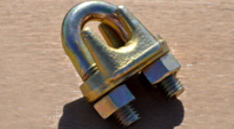 Sailboat rigging hardware