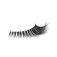 fox eye style wispy lashes