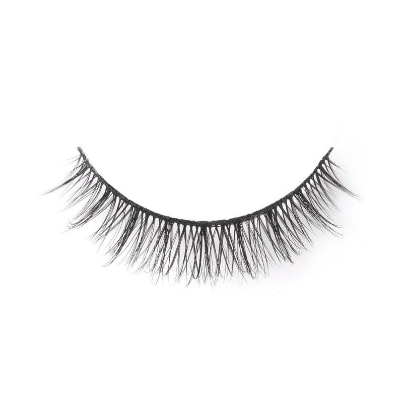short spiky lashes strip