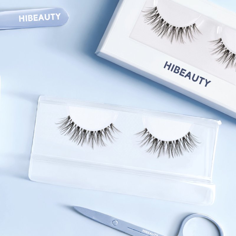 wispy natural lashes