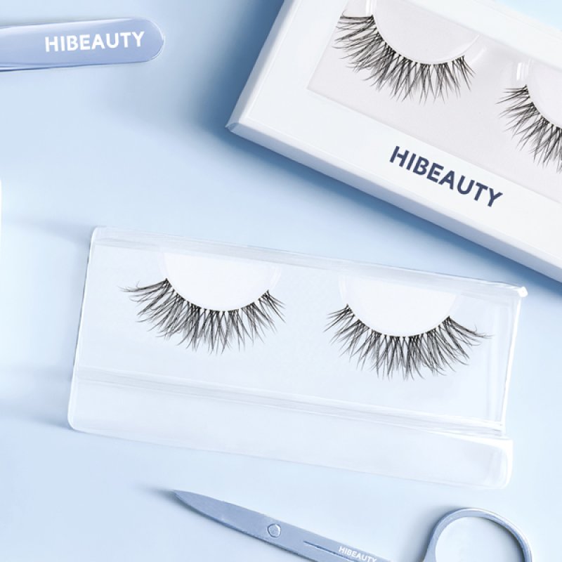 Beautiful Eyelashes Naturally