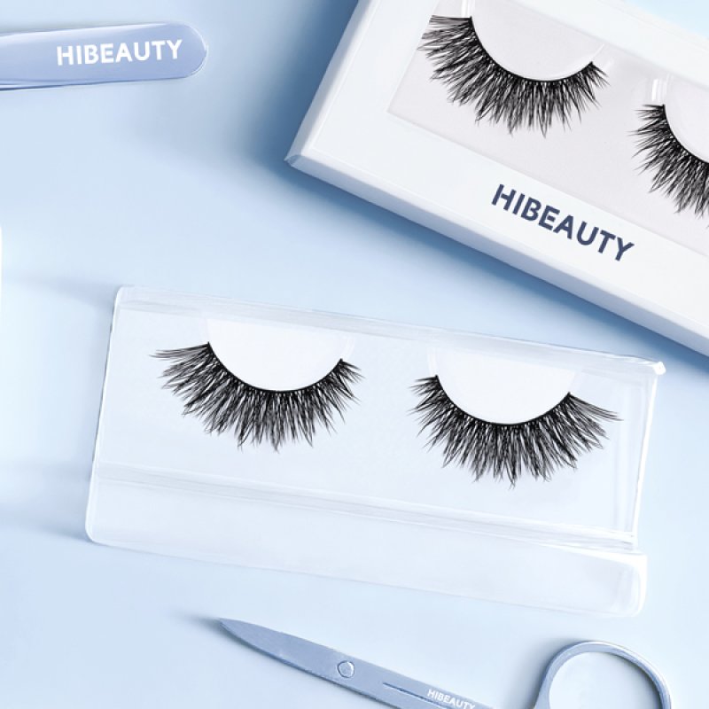 Cat Eye Wispy silk Lashes