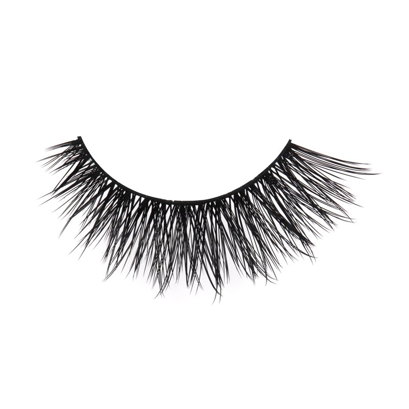 Cat Eye Wispy Lashes
