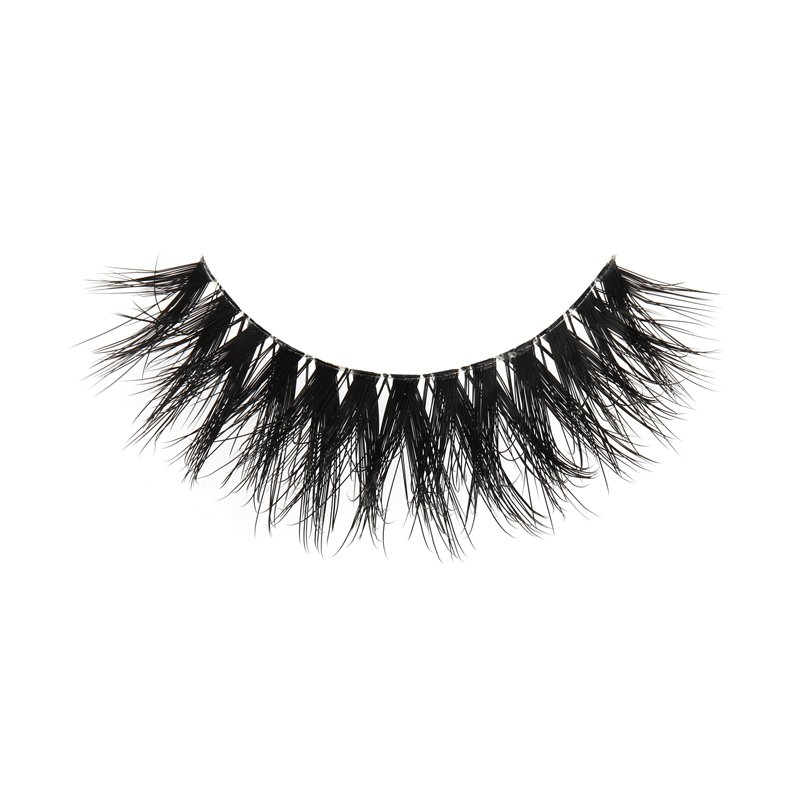 Dramatic strip Lashes Doll Eye style