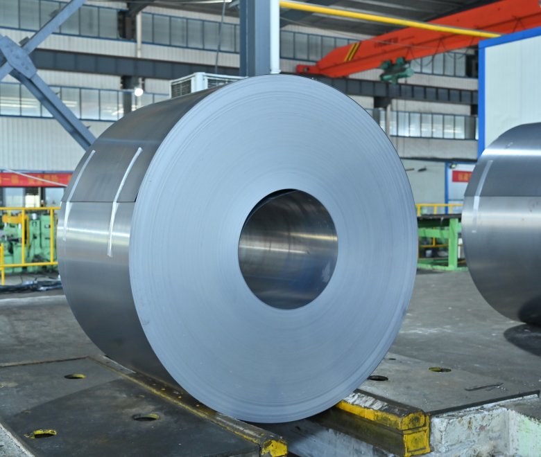 HiB-27/105 coil in warehouse storage