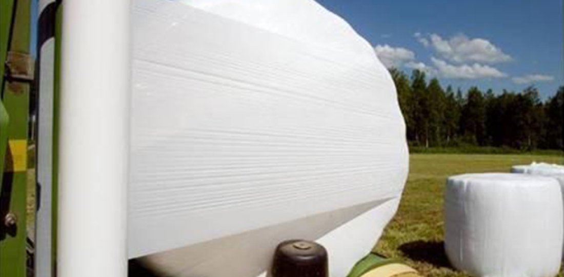 What is the difference between silage and haylage?