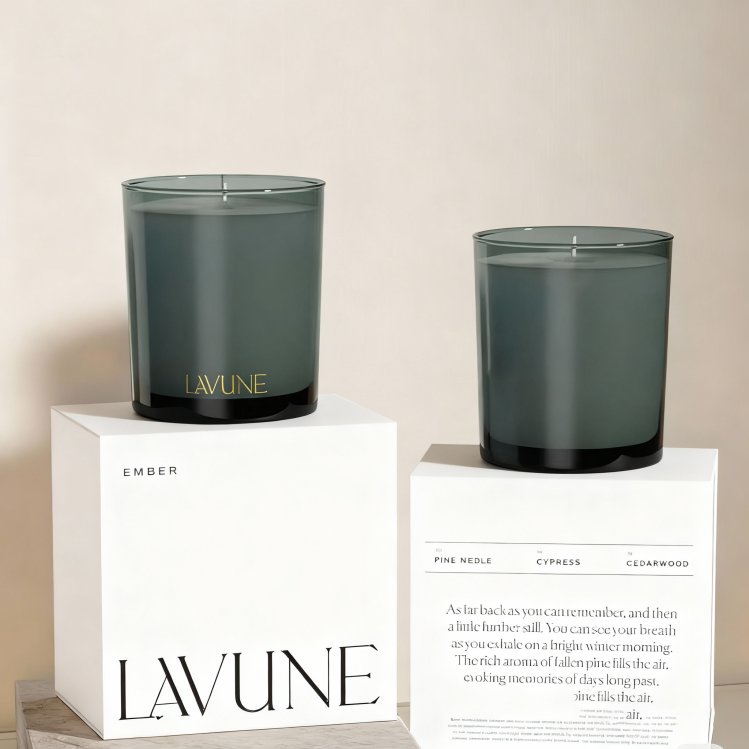 jimeng-2025-11-26-7961-将包装盒改为纯白色